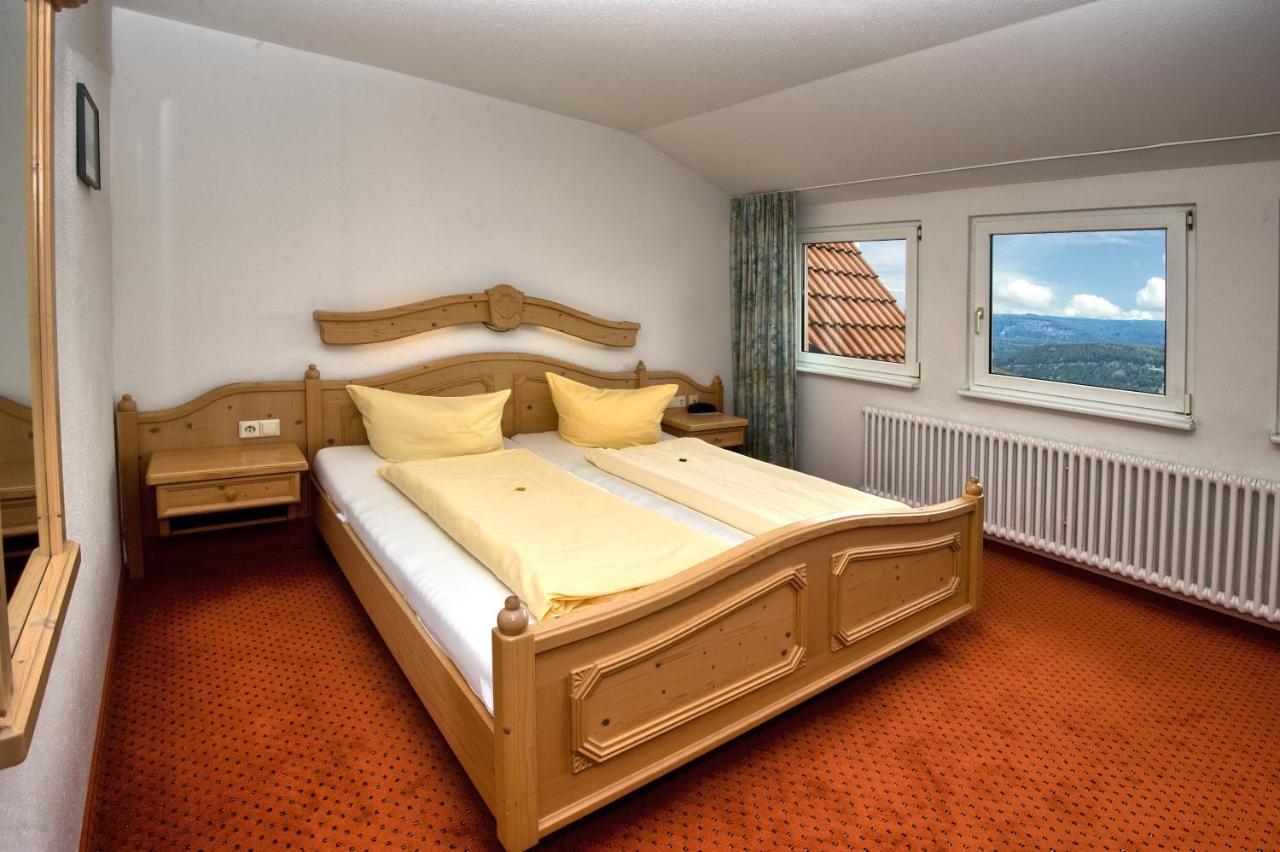 Jufa Hotel Schwarzwald Ленцкирх Экстерьер фото